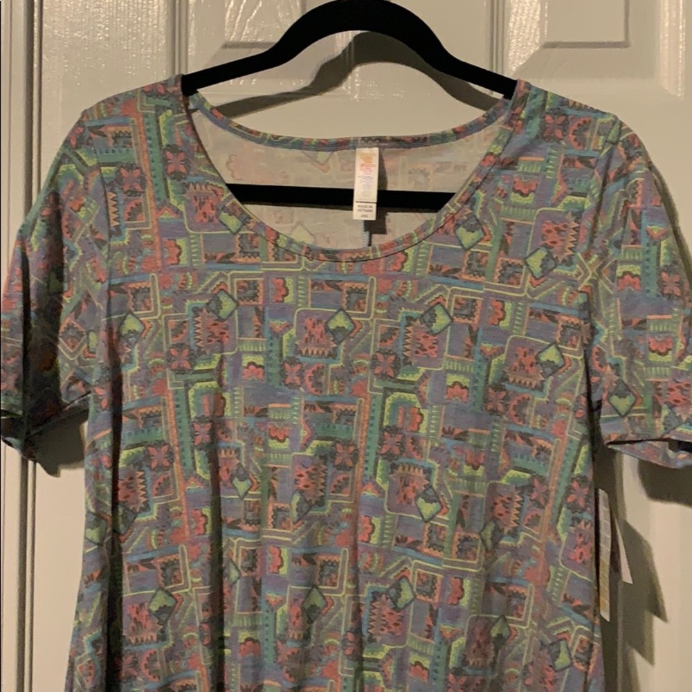 Lularoe BNWT XXS Perfect T